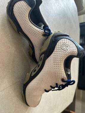 FootJoy Black Branded  golf shoes. Kids 5